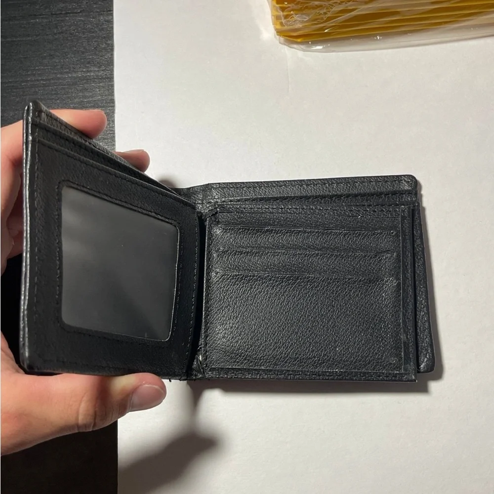 Gucci wallet - Picture 2 of 5